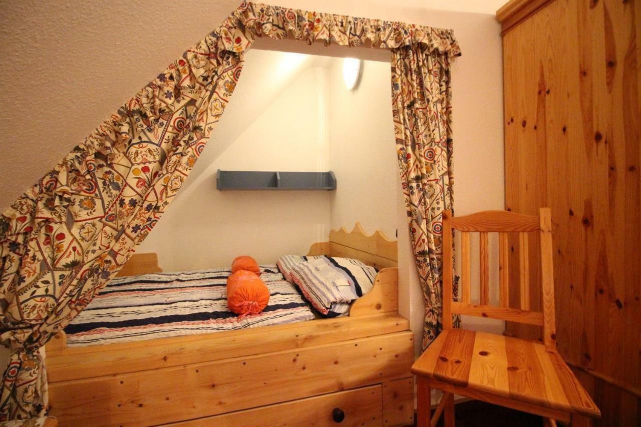 Gaestehaus Andresen-Warft Tating Extérieur photo