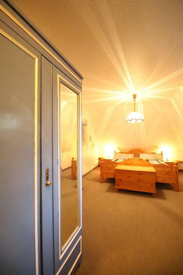 Gaestehaus Andresen-Warft Tating Extérieur photo