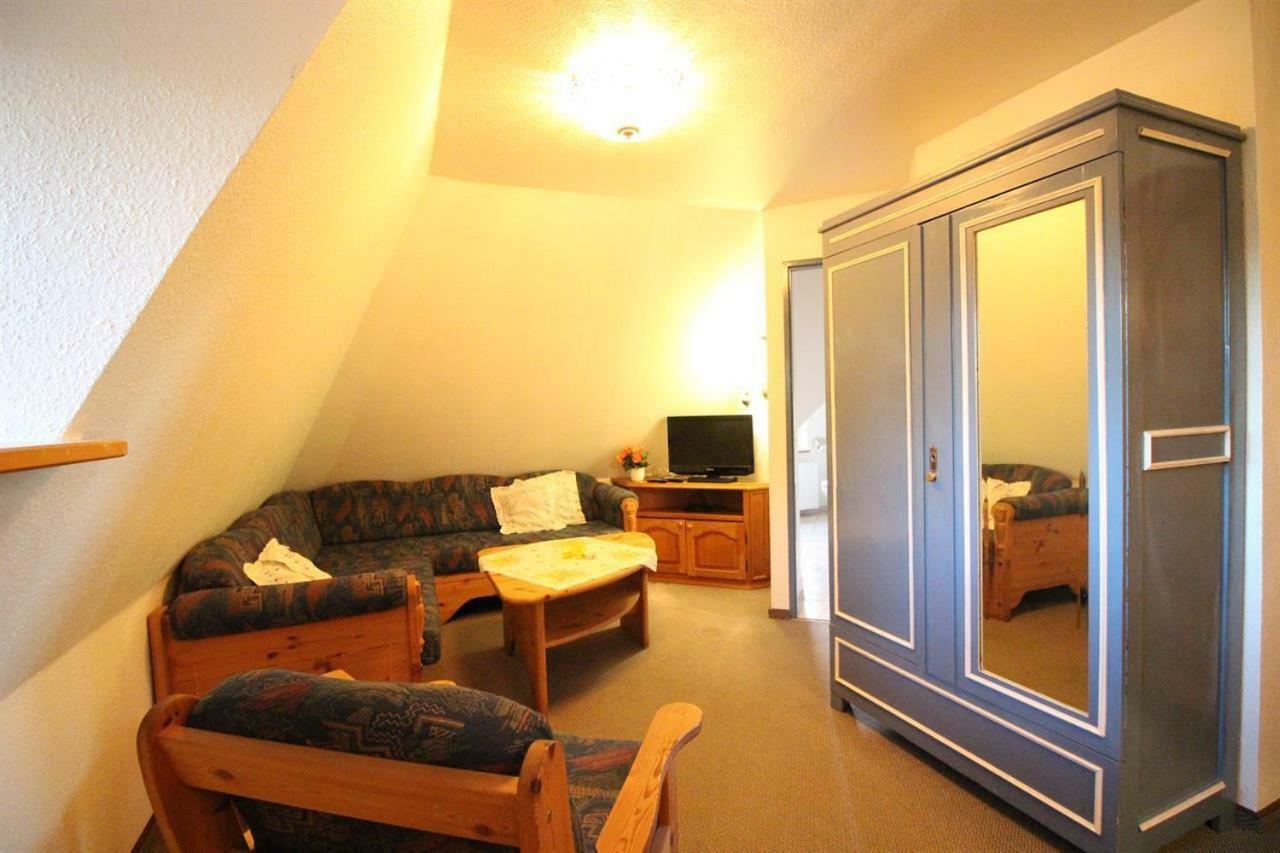 Gaestehaus Andresen-Warft Tating Extérieur photo